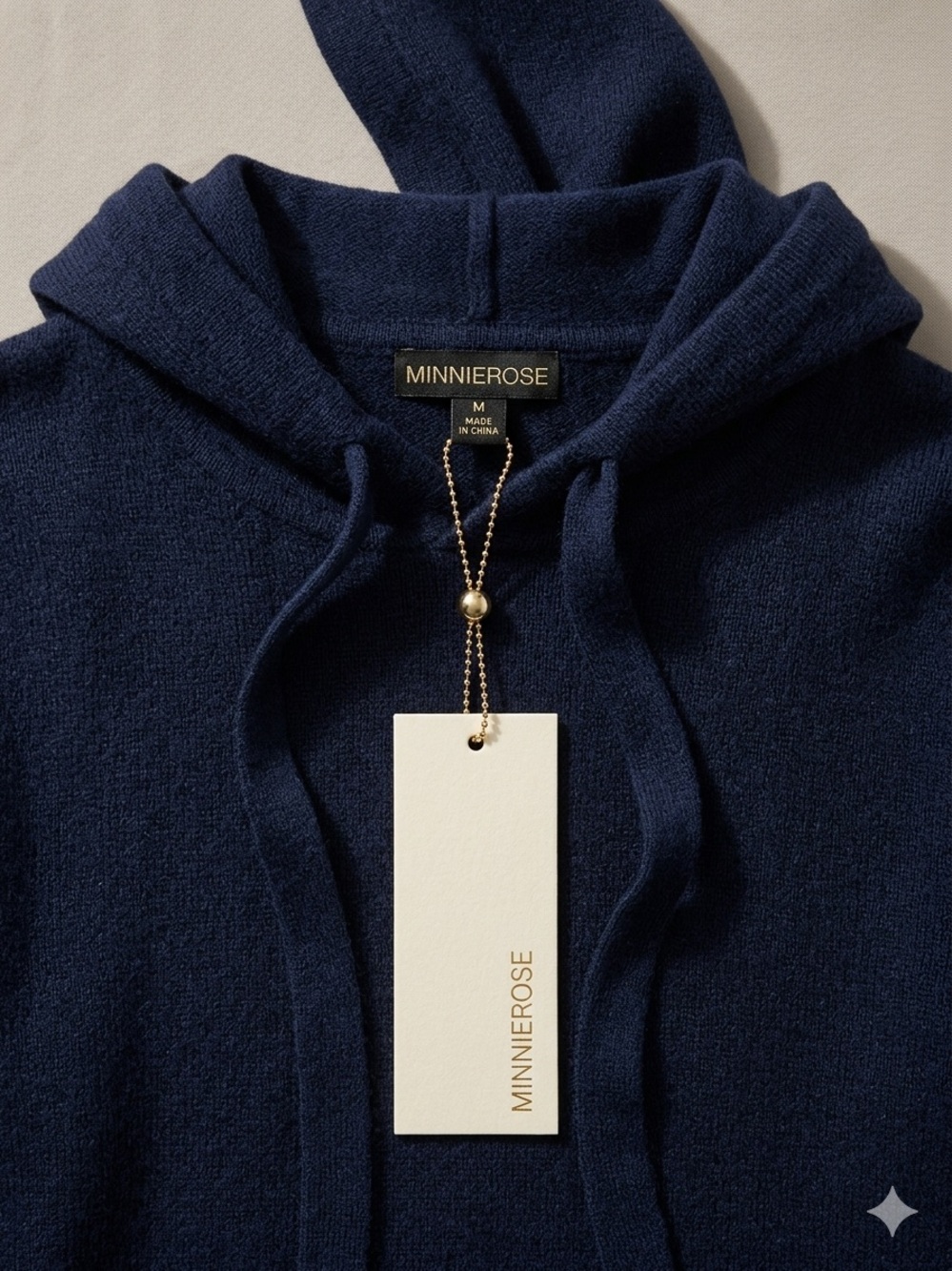 MINNIE ROSE
FRAYED EDGE HOODIE SWEATER Sz M - Picture 3 of 3